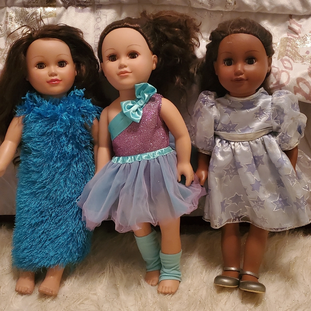 DOLL BUNDLE - Picture 3 of 9